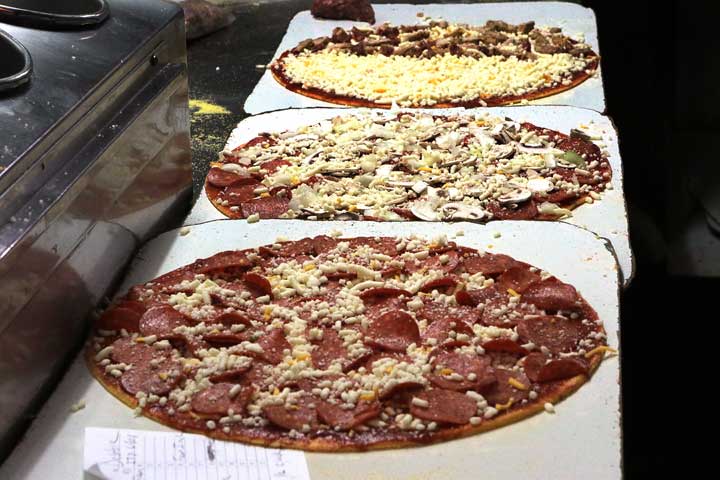 PIZZABARON-11-Pizzas-to-bake